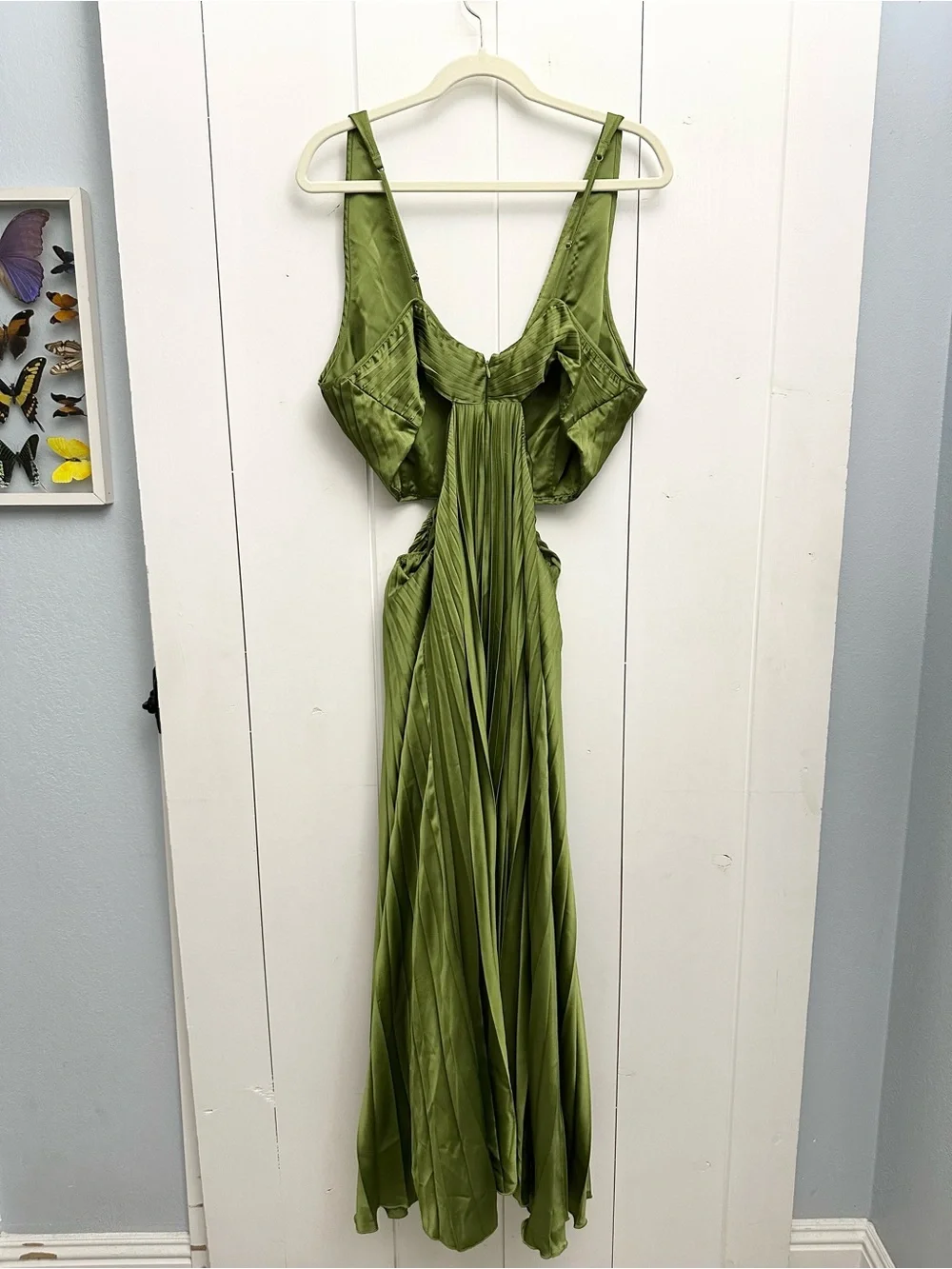 A&F Giselle Satin Pleated Cutout Maxi Dress In Green Size XL